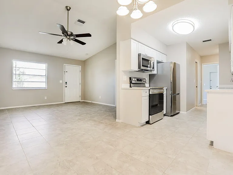 7072 Bougainvillea St — Photo 5