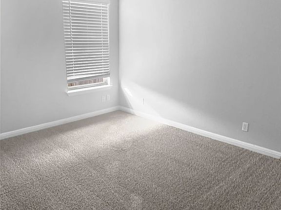 5th image of 21119 Pedregoso Ln