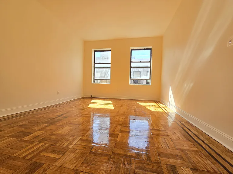 1911 Albemarle Rd #D12 — Photo 5