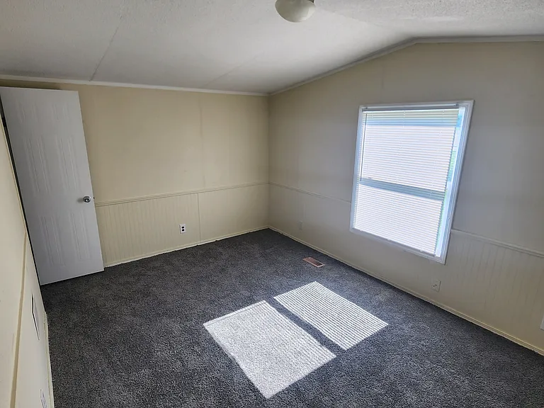 2900 N Union St #12 — Photo 10