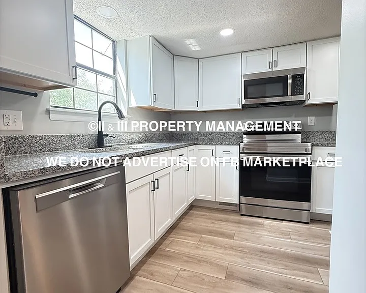 1933 Lawrence Ct — Photo 5