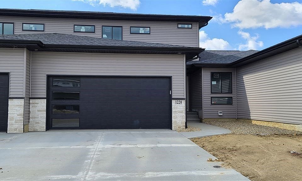 1st image of 1220 Loren Dr