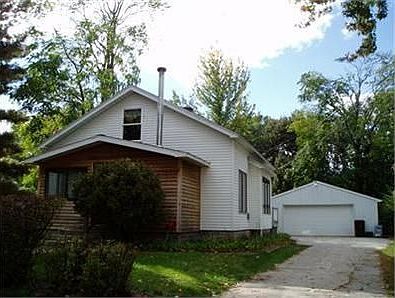 1st image of 309 Friant St