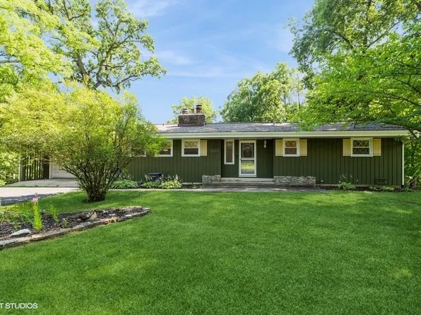 21113 W Paradise Ln, Lake Villa, IL 60046