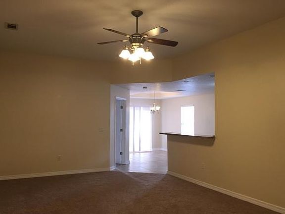 2nd image of 613 Ivy Ave