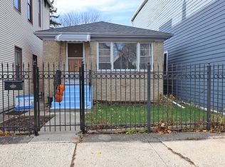 3138 N Richmond St, Chicago, IL 60618