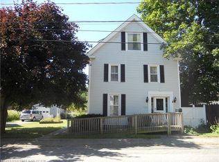 40 Grove St, Rockland, ME 04841