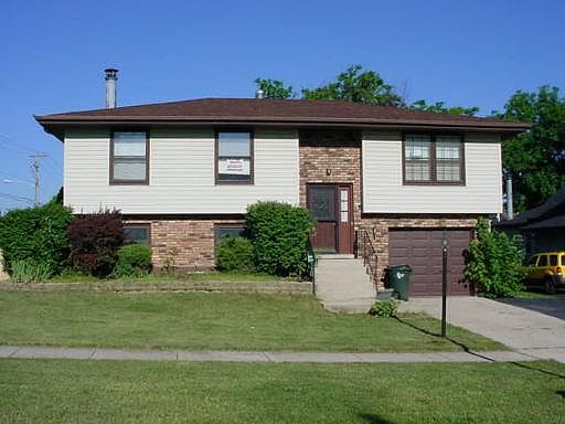 1st image of 15642 S Latrobe Ave