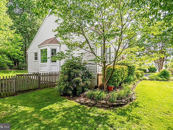 3rd image of 4303 Flodden Ct