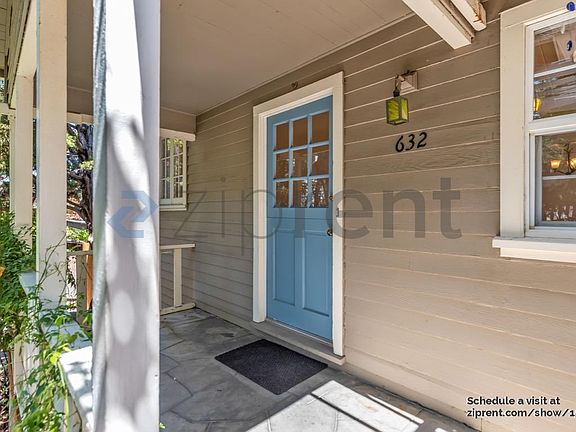 3rd image of 632 Acacia Ln