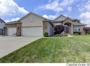 2909 Ladera Dr, Springfield, IL 62711