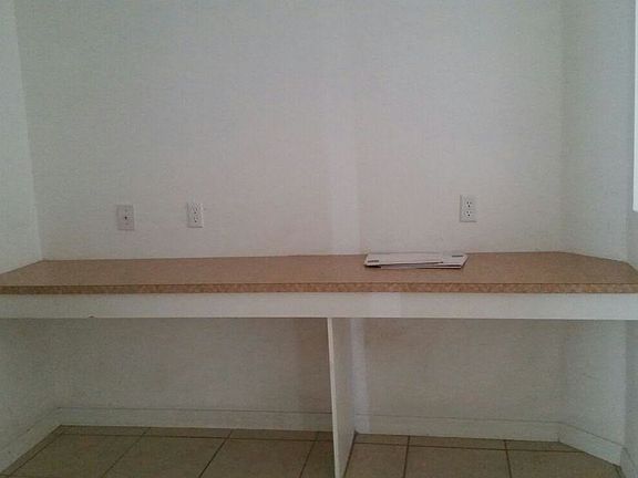 5th image of 2511 54th St W