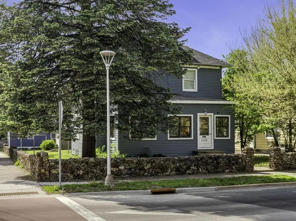 1126 7th STREET SOUTH South, La Crosse, WI 54601
