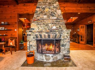 31 Upper Glen Lake Rd, Sparta, NJ 07871