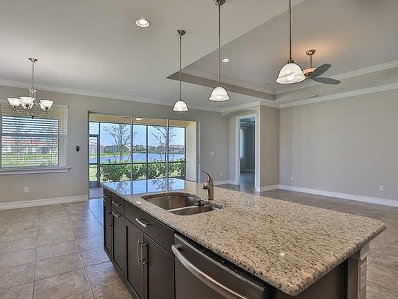 4th image of 9083 Peregrine Way