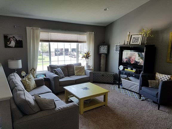 5th image of 1295 Shalene Cir