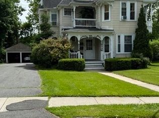 24 Phillips St, Greenfield, MA 01301