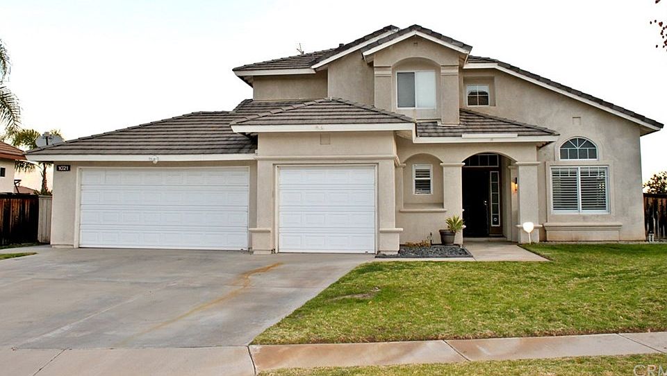 2nd image of 1021 Golden Meadow Dr