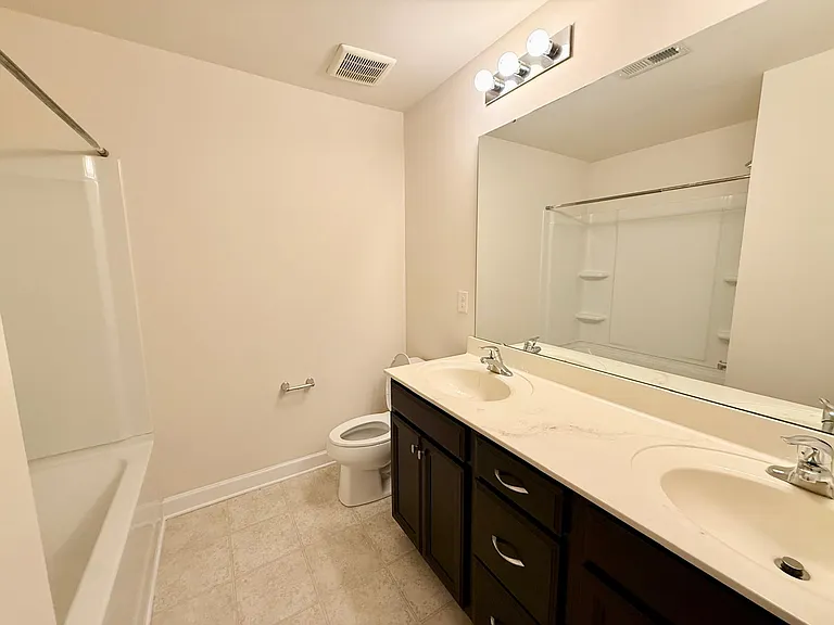 5633 Garrow Glen Rd — Photo 17