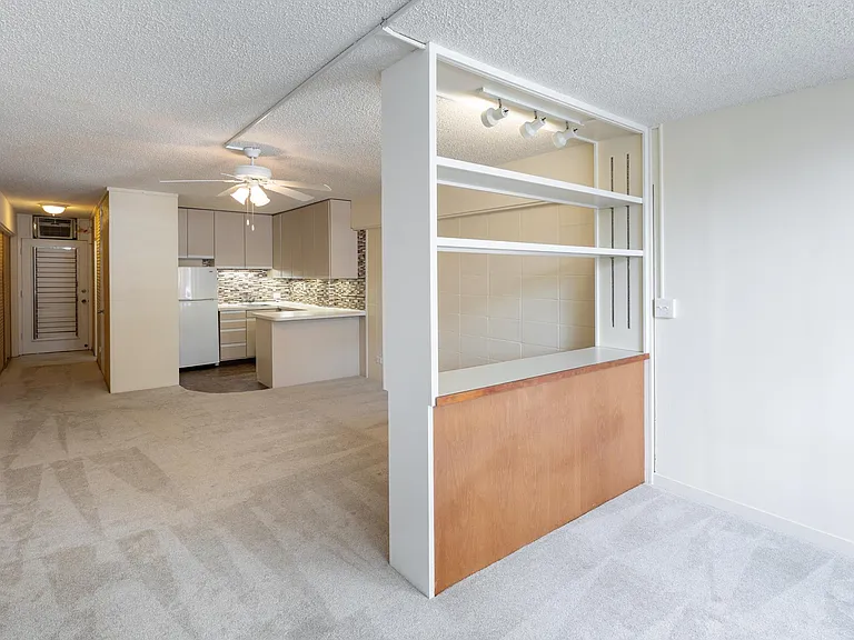 1630 Makiki St #C203-1 — Photo 2