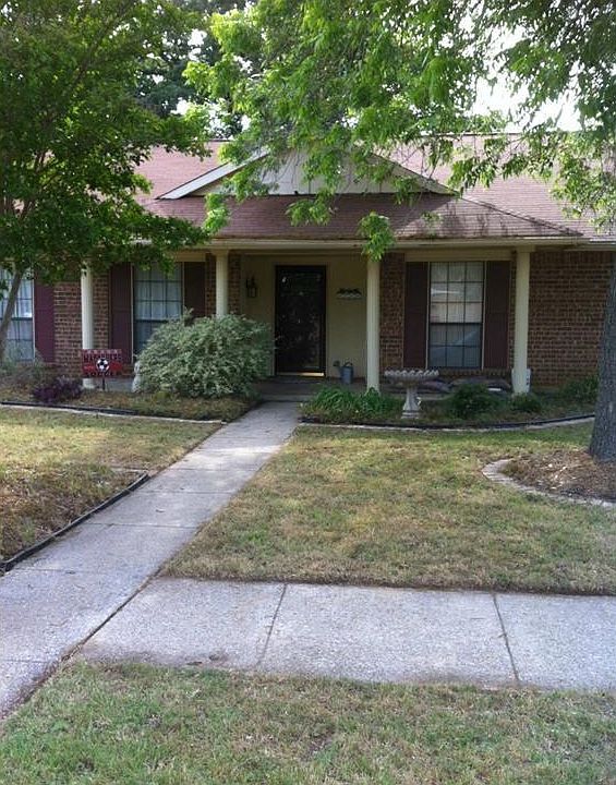 1st image of 4116 Wimbledon Dr