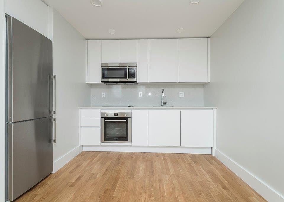 1st image of 334M Harvard St #K6