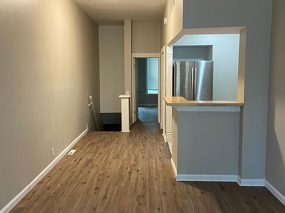 4th image of 3716 S Jefferson Ave #2N
