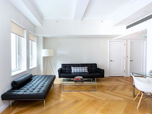 2nd image of 160 Central Park S #Res-1817