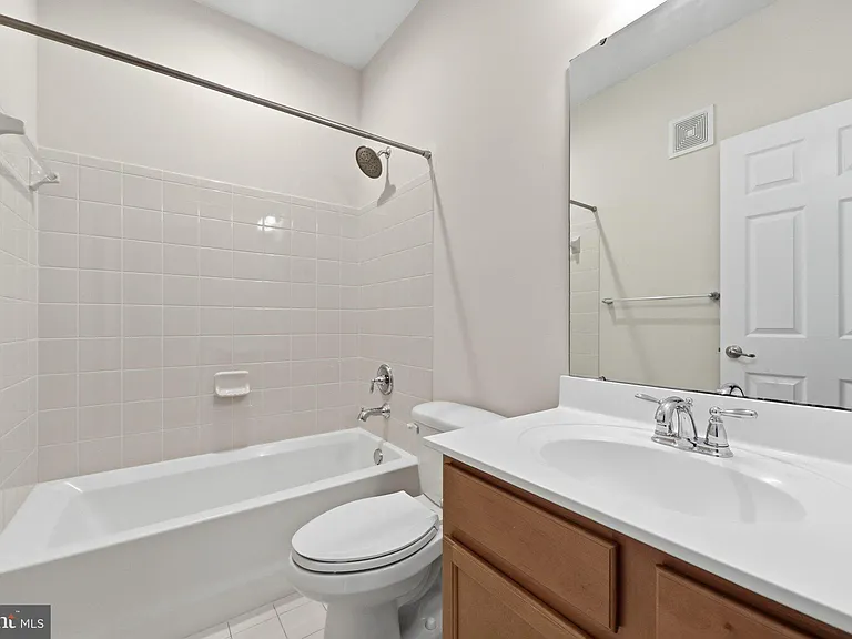 317 Community Center Ave — Photo 28