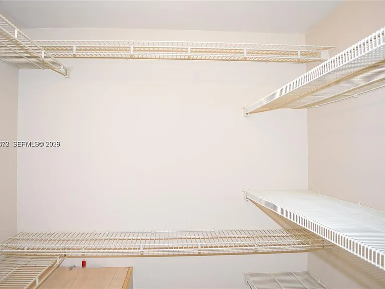 9 NE 19th Ct #204C — Photo 8
