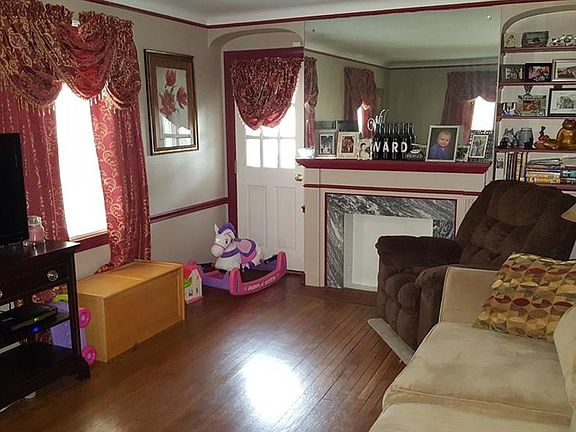 3rd image of 17804 Ponciana Ave