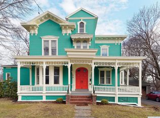 48 Day St, Catskill, NY 12414