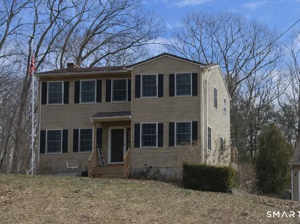 79 All Hallows Road, Plainfield, CT 06239