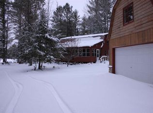 2903 Toms Rd, Munising, MI 49862