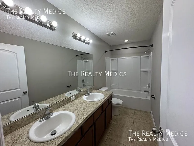 2148 Ontario Way — Photo 14