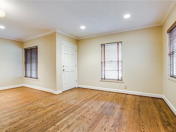 4th image of 3725 N Versailles Ave