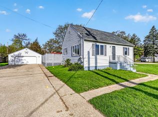 965 S Sheridan Dr, Muskegon, MI 49442