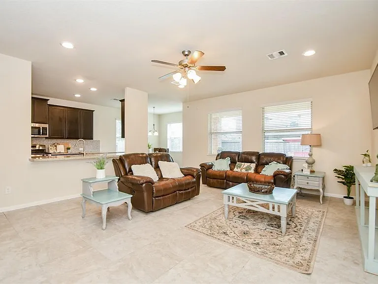 2214 Granite Park Ln — Photo 4