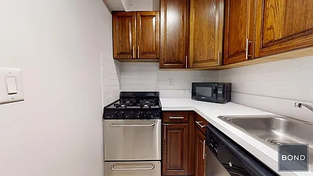 Rented by Bond New York