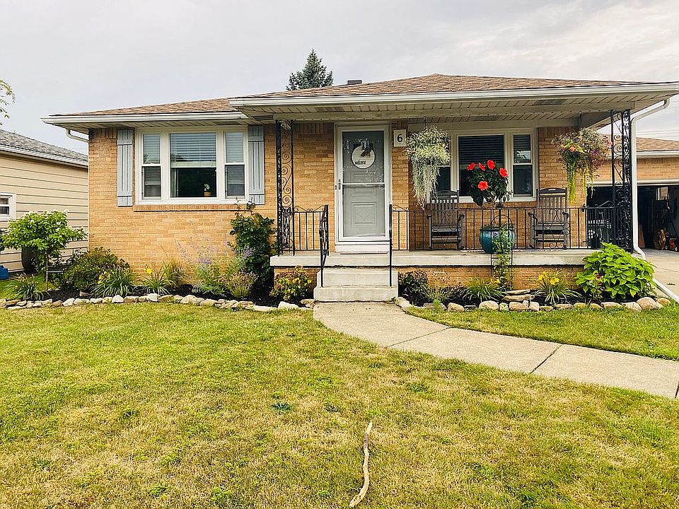 1st image of 6 Madaline Ln