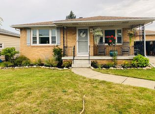 6 Madaline Ln, Depew, NY 14043