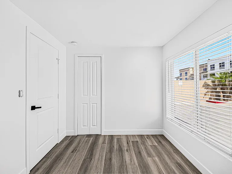 8101 Larson Avenue — Photo 25