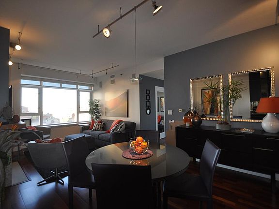 2nd image of 700 W Harbor Dr Unit 806