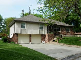 8302 Hardee Ct, Belton, MO 64012