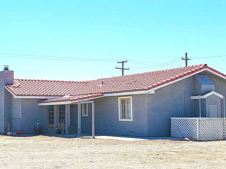 69762 Old Bell Rd — Photo 2
