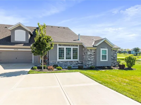 6526 Barth Rd, Shawnee, KS 66226