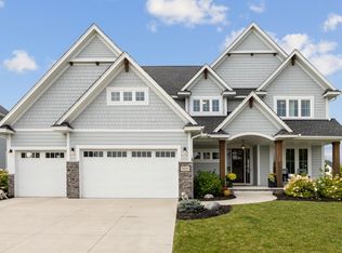 5155 Zircon Ln N, Plymouth, MN 55446