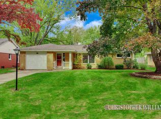 129 W 35th St, Holland, MI 49423