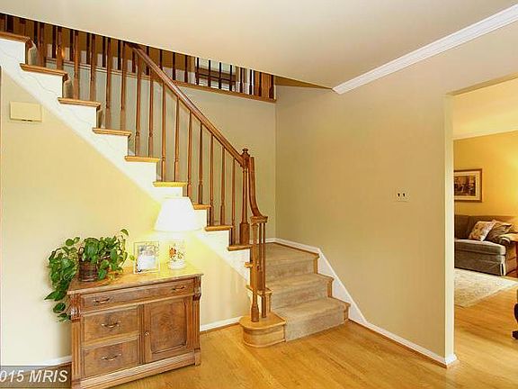 3rd image of 500 Niblick Dr SE