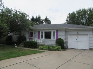 2523 E 39th St, Erie, PA 16510